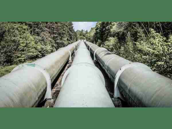 Pipelines Photo Credit Wolfgang Weiser/Unsplash